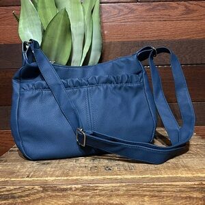 NWOT No Brand Tag Medium Navy Blue Shoulder Bag with Adjustable Strap